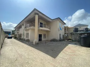 Furnished 5bdrm Duplex in Private Estate Osapa for sale