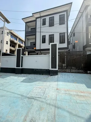 3bdrm Apartment in Awuse, Opebi for sale