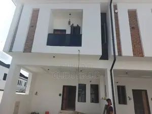 4bdrm Townhouse / Terrace in Spring Garden Estate, VGC / Ajah for rent