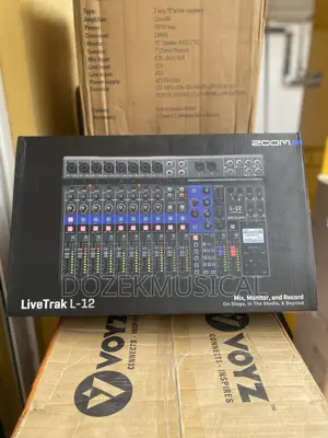 Zoom L-12 Live Track Semi Digital Mixer