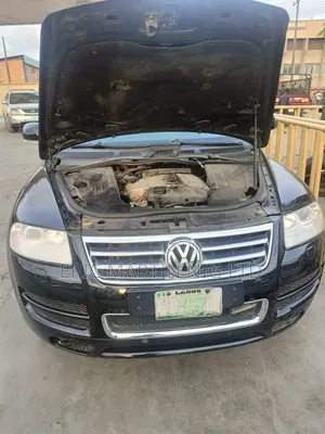 Volkswagen Touran 2009 Black