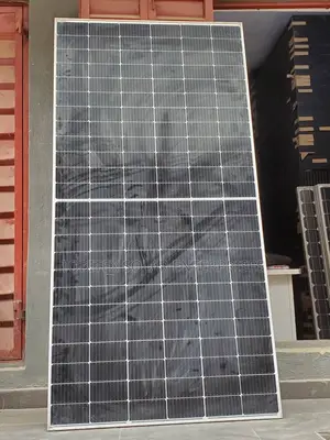 Jinko Solar Panels 650watts None Bifacial