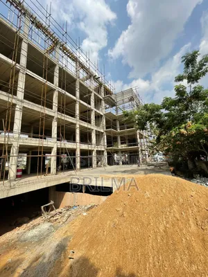 Office/Shop Space in Wuse 2 for Rent