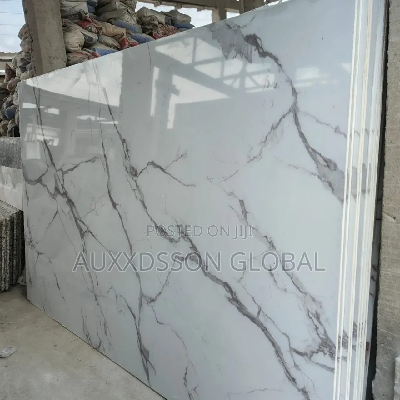 Tiny Wave Quartz Slabs
