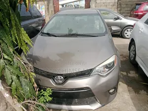 Toyota Corolla L 4dr Sedan (1.8L 4cyl 4A) 2015 Gray