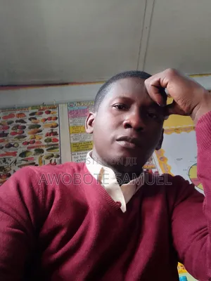 A Dedicated and Result -Driven Educator