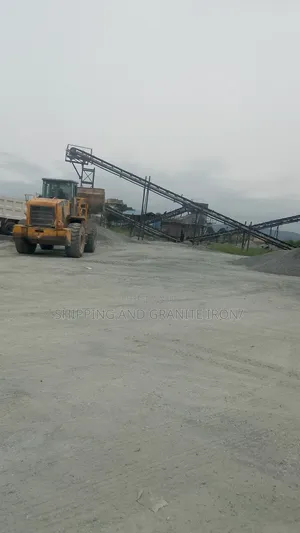 High Quality Black Stone and Chippings
