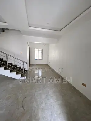 2bdrm Townhouse/Terrace in Kubwa for Sale