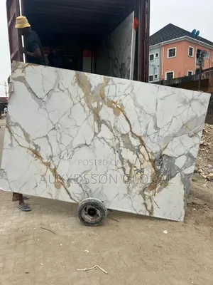 Riyon White Quartz Slabs