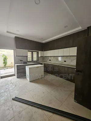 7bdrm Duplex in Katampe (Main) for rent
