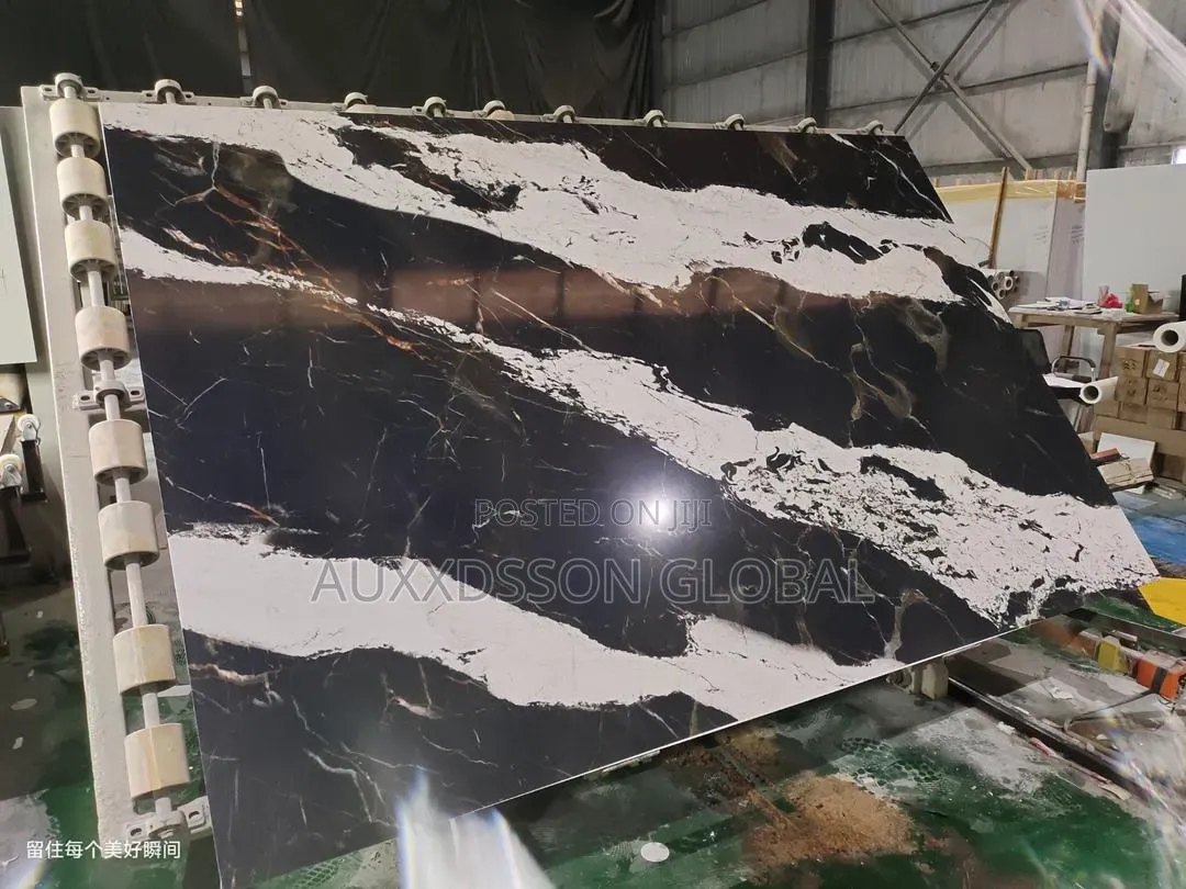 Premium Quality Quartz Slabs