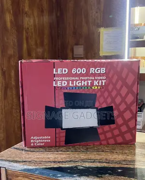 Led 600 Rgb Light