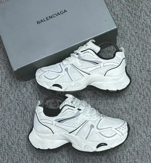 Original Balenciaga Sneakers High Quality