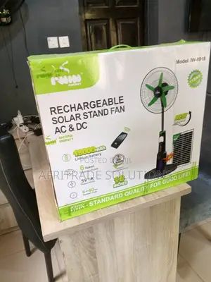 Iwin Standing Fan 18 Inch – Rechargeable Durable