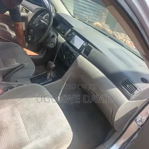 Toyota Corolla 2005 White