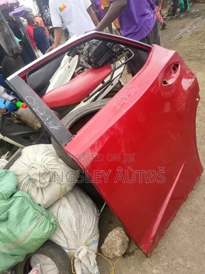 Empty Door Rx 350 2018 Back Left
