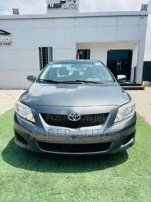 Toyota Corolla LE 4dr Sedan (1.8L 4cyl 4A) 2011 Gray
