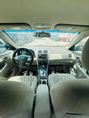 Toyota Corolla LE 4dr Sedan (1.8L 4cyl 4A) 2011 Gray