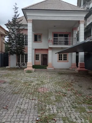 5bdrm Duplex in Awuse Estate, Opebi for rent