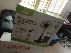 Iwin 18-Inch Rechargeable Fan – Adjustable Height
