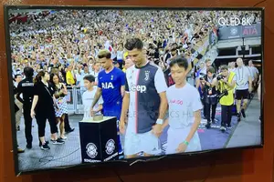 Samsung 43 Smart Uhd Tv