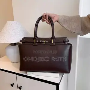 Ladies Tote Leather Bag