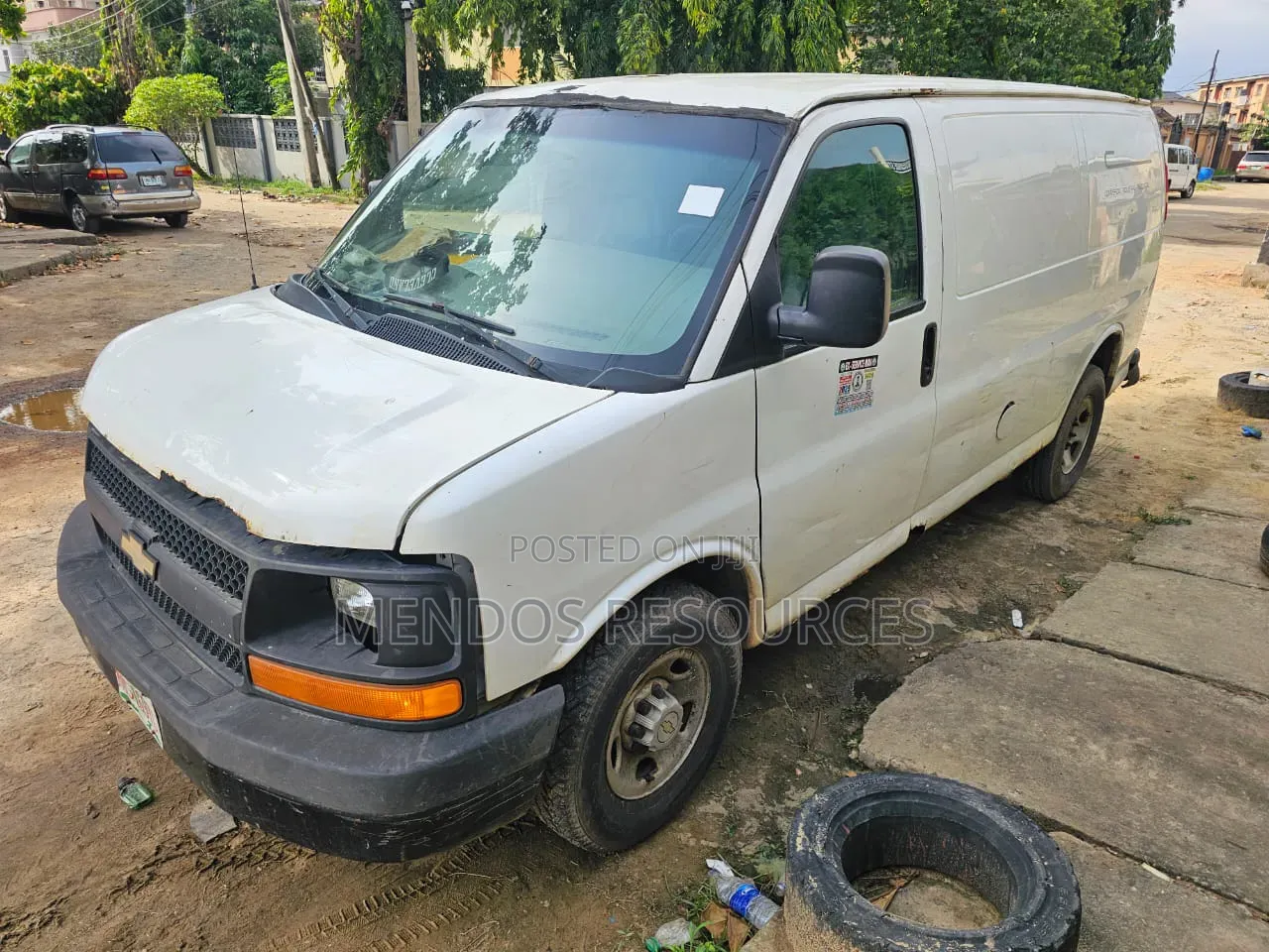 Chevrolet Chevy 2007 White