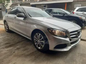 Mercedes-Benz C300 2015 Silver