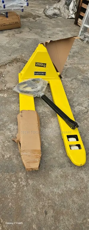 2 Tons Manual Hand Pallet Truck 2000kg