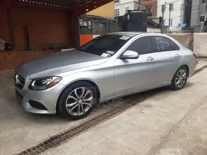 Mercedes-Benz C300 2015 Silver