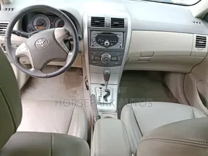 Toyota Corolla 2010 Black
