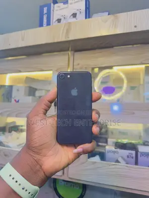 Apple iPhone 8 64 GB Black