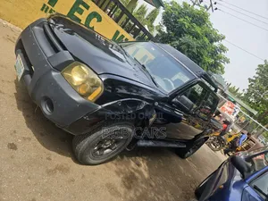 Nissan Frontier Automatic 2005 Black
