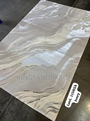 5×7fts Ivory Turkish Center Rug