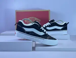 Vans Knu Skool