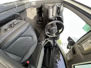 Toyota Camry XSE V6 2023 White