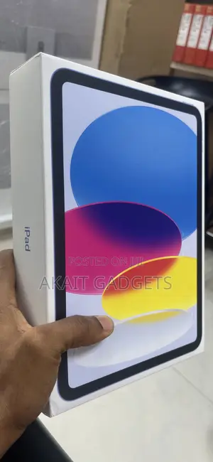 New Apple iPad (2025) 128 GB Blue