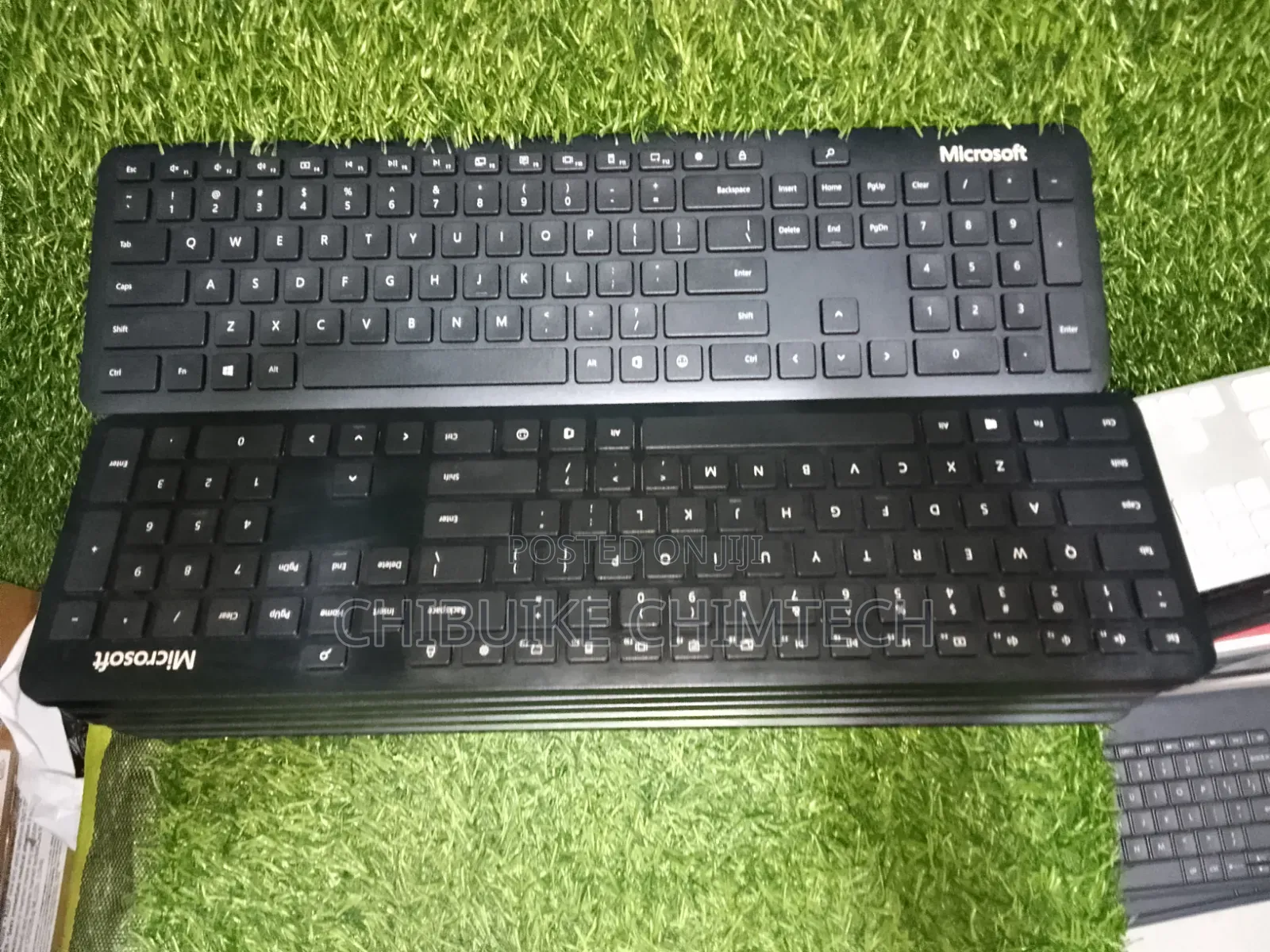 Microsoft Bluetooth Keyboard 1898