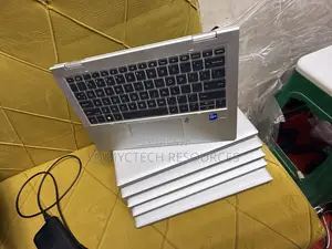 Laptop HP EliteBook 830 G8 16GB Intel Core i5 SSD 256GB