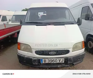Ford Transit 2000 White
