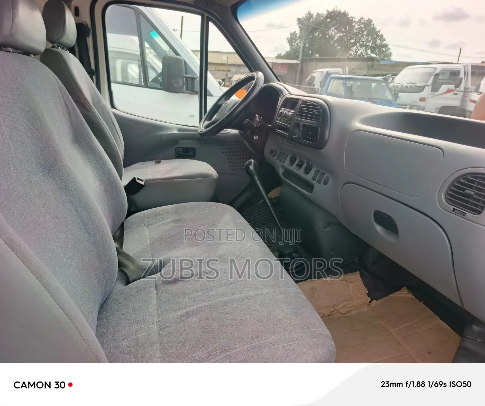 Ford Transit 2000 White