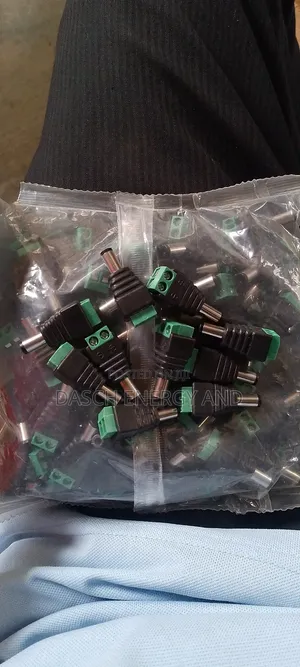 Male Power Supply for CCTV
