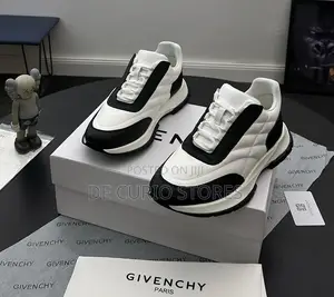Givenchy - Sneakers