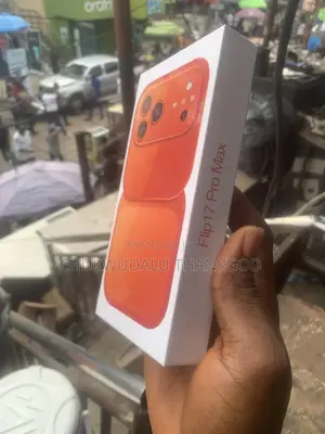New Mobile Phone 8 GB Gold