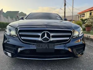 Mercedes-Benz E300 4Matic AWD Sedan (2.0L 4cyl 9A) 2017 Black