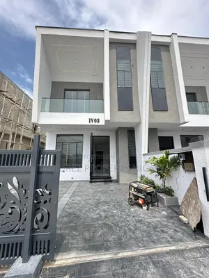 4bdrm Duplex in Ikota for sale