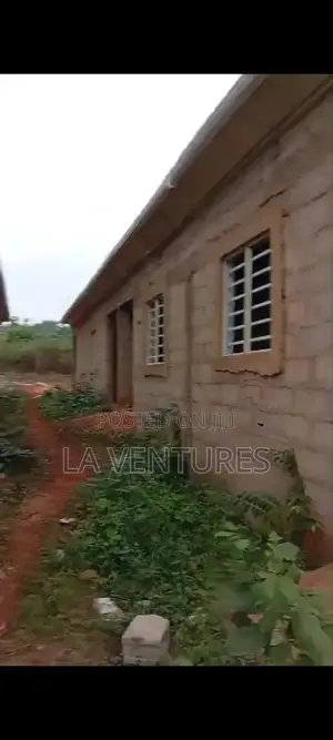 10bdrm Block of Flats in Ikorodu for sale