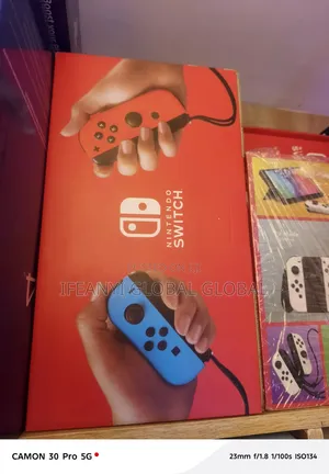 Nintendo Switch Console