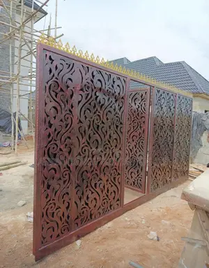 Laser Cut Wrought Iron E Gate