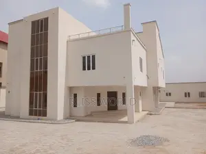 6bdrm Duplex in Wuye for sale